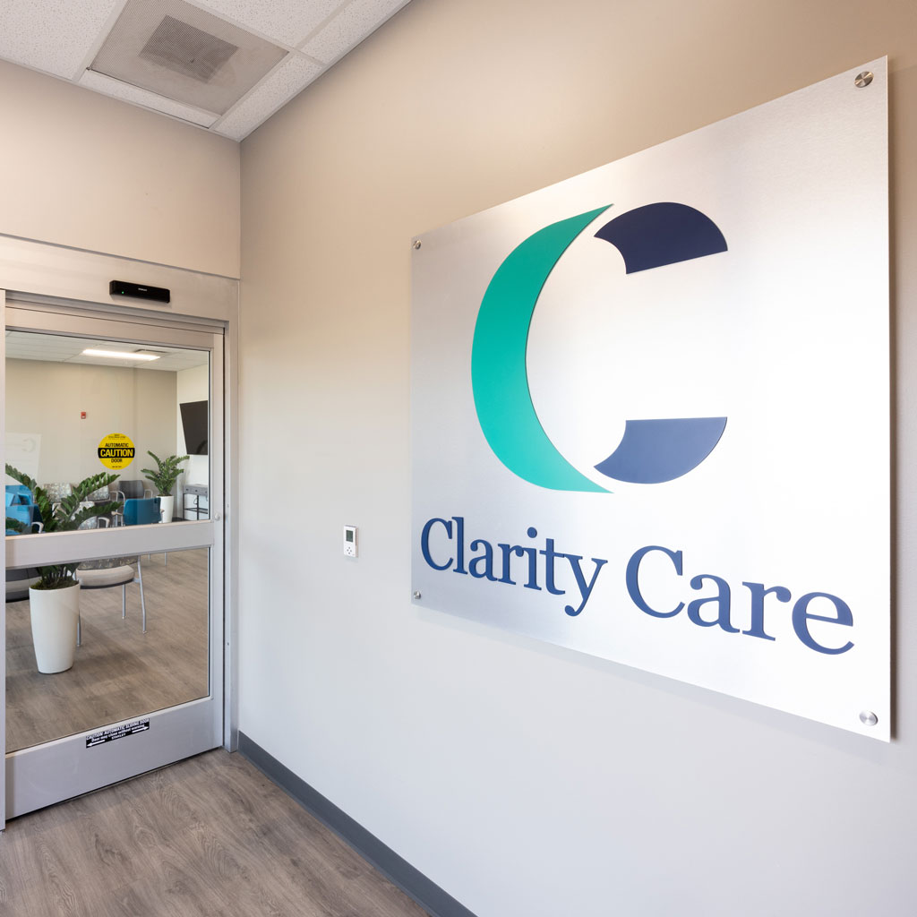 Diagnostic Imaging Center in Lenexa, KS Clarity Care Entrance